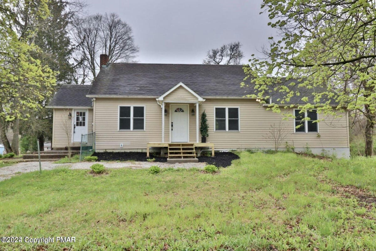 1842 ROUTE 209, BRODHEADSVILLE, PA 18322, photo 1 of 61