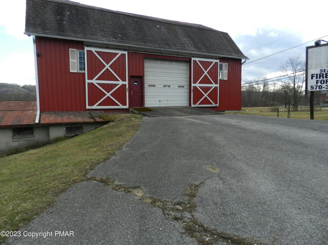 619 DAIRY LN # AND, BRODHEADSVILLE, PA 18322, photo 1 of 56