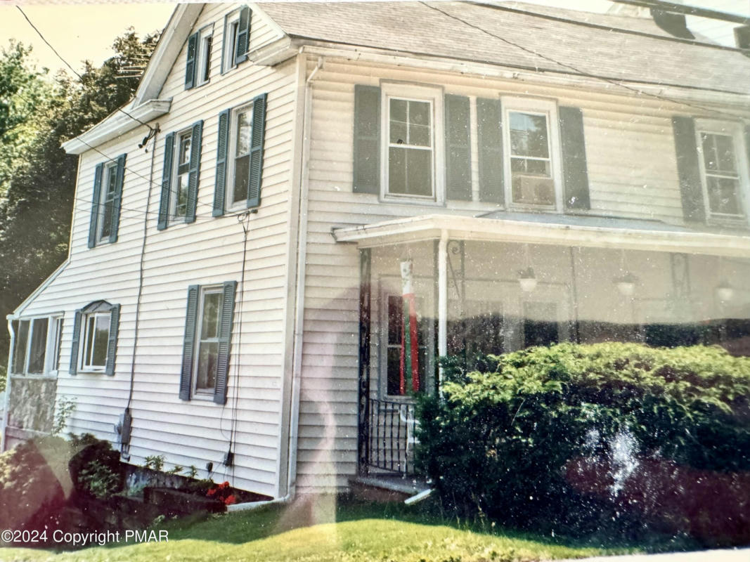203 STATE ST, MOUNT BETHEL, PA 18343, photo 1 of 17