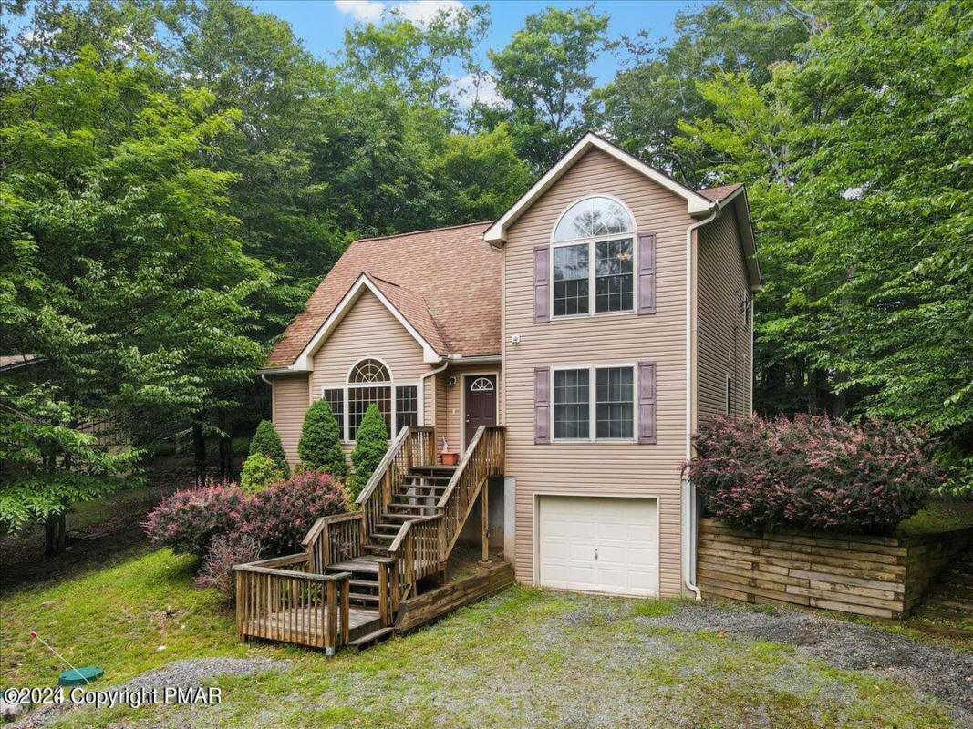 277 PACKANACK DR, CLIFTON TOWNSHIP, PA 18424, photo 1 of 34